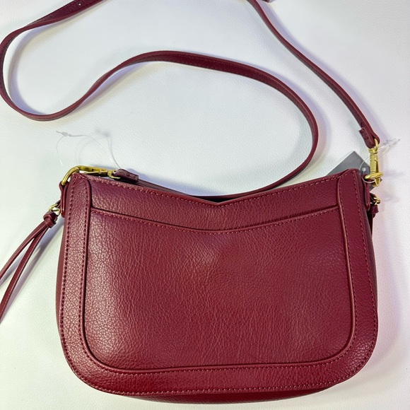 NEW Women’s Macy’s Style & Co Feed Small Burgundy Crossbody Bag - Picture 2 of 2